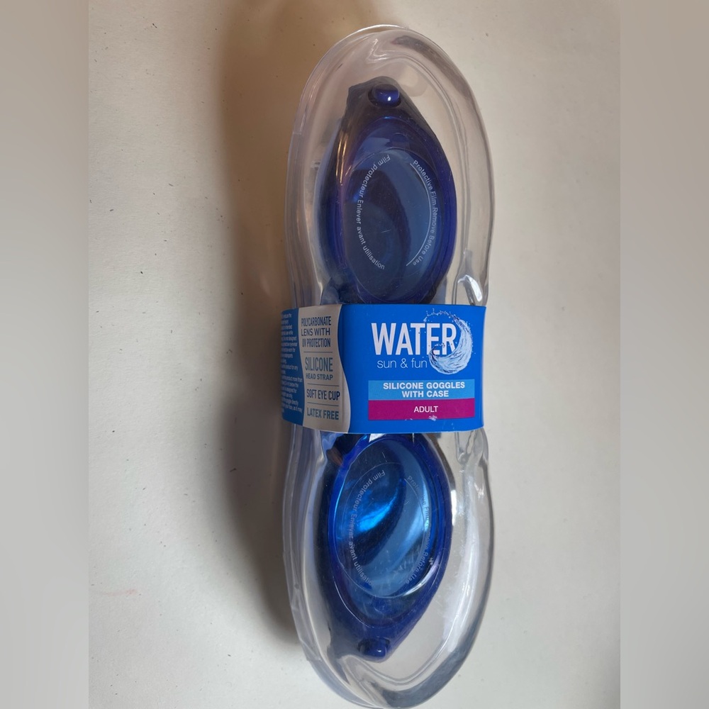 Silicone Goggles and Case
